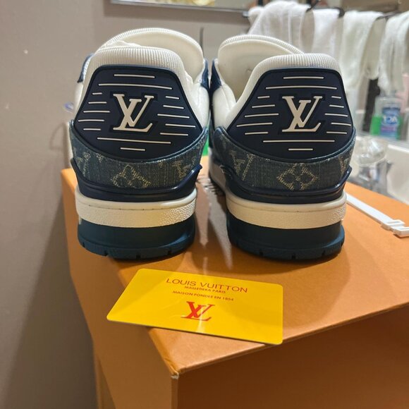 Louis Vuitton Trainer - Picture 2 of 3